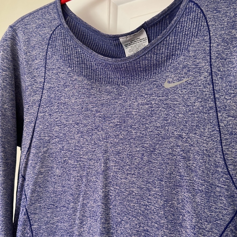 Nike DRI-FIT - Picture 3 of 6